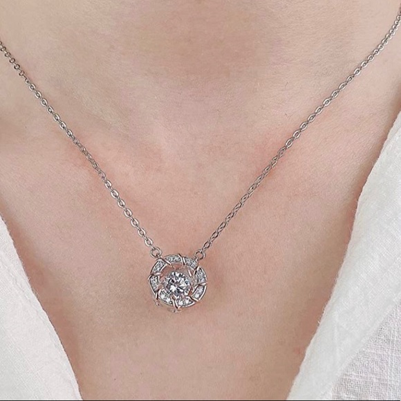 GRA Certified dancing diamond necklace gift that will make heads turn HUGE SALE - Picture 6 of 8